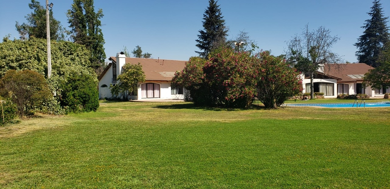 Club House 4